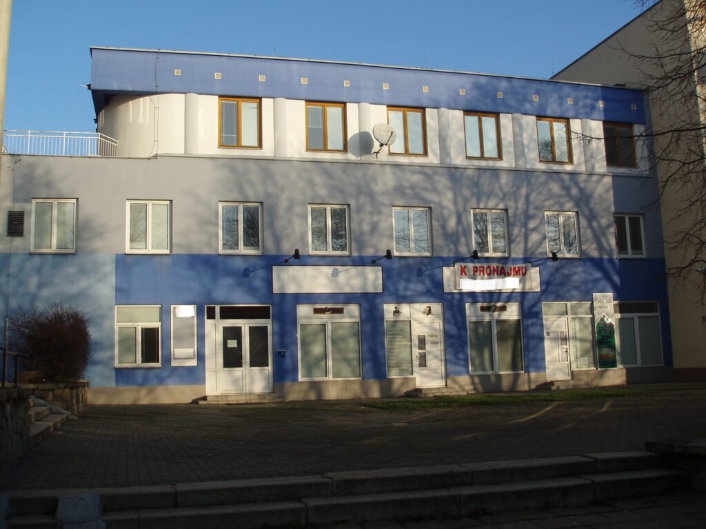 For sale apartment house 600 m²